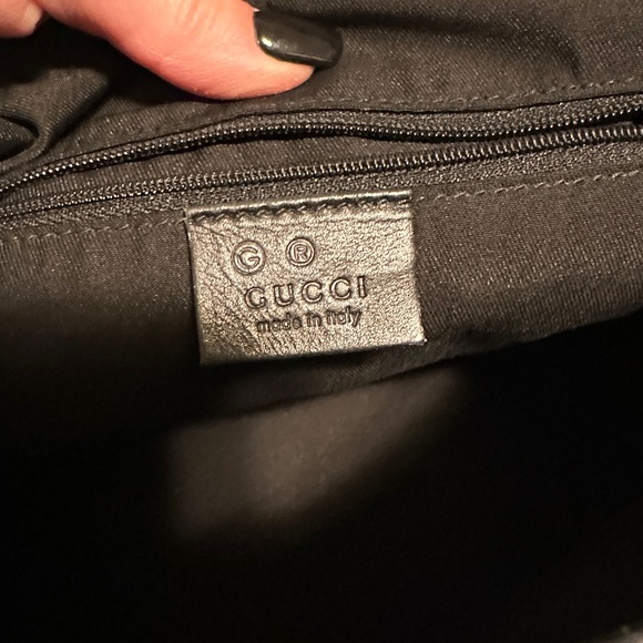 GG hobo medium style bag- Authentic - Picture 9 of 12